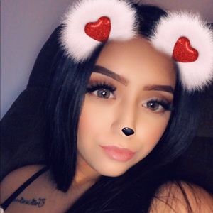 Meet your Posher, Julissa